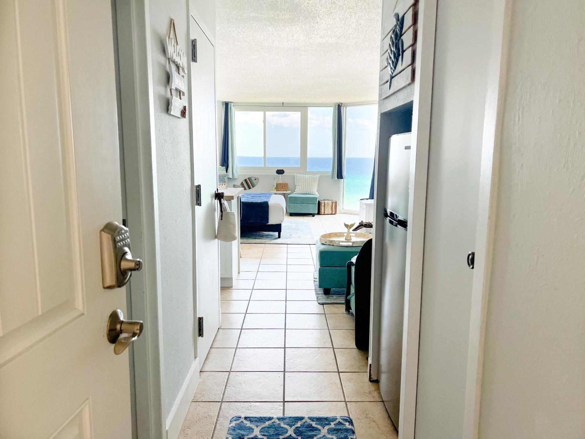 Seaview Studio At Top Of The Gulf #823 By Nautical Properties Panama City Beach Eksteriør billede