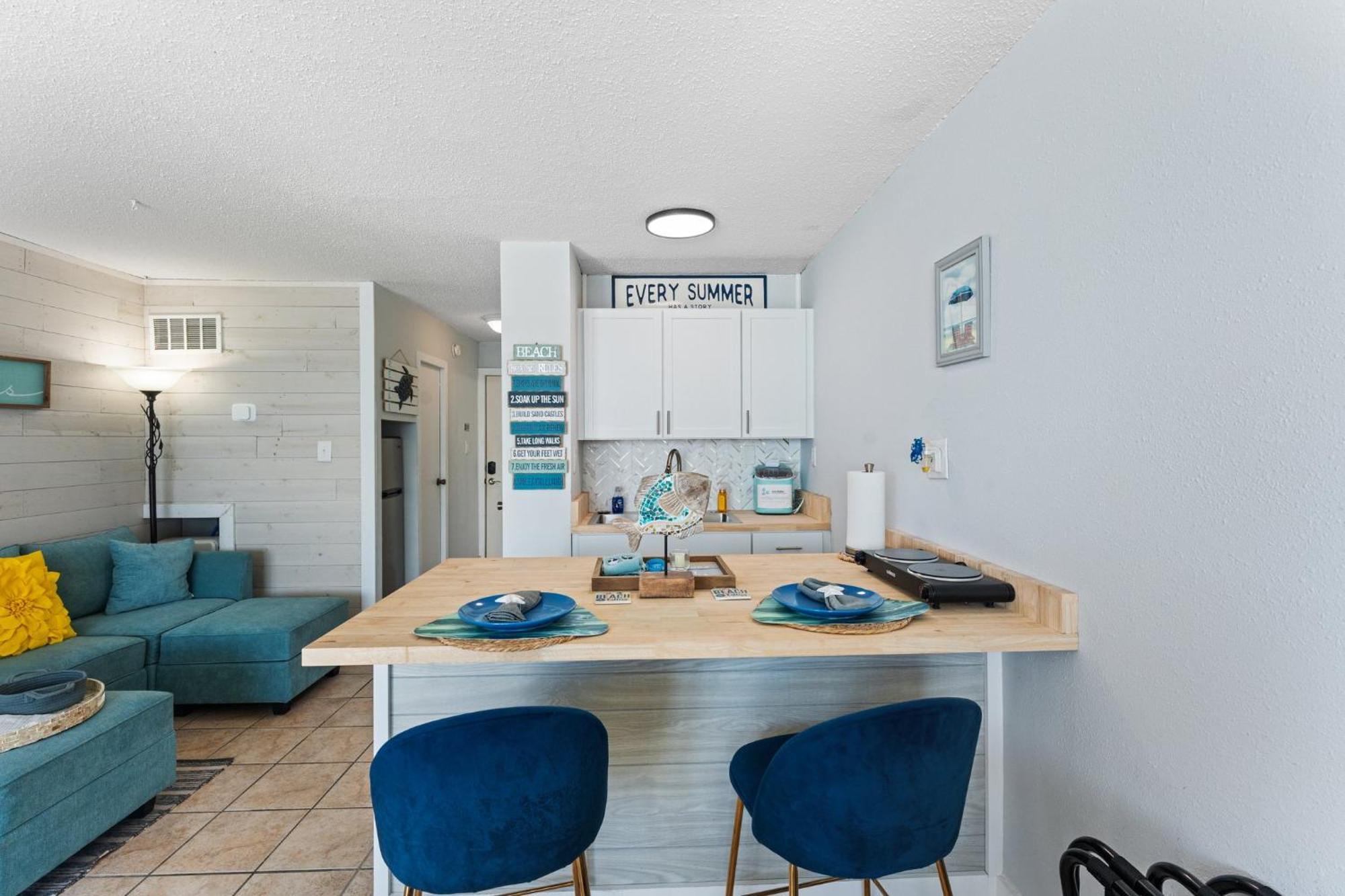 Seaview Studio At Top Of The Gulf #823 By Nautical Properties Panama City Beach Eksteriør billede